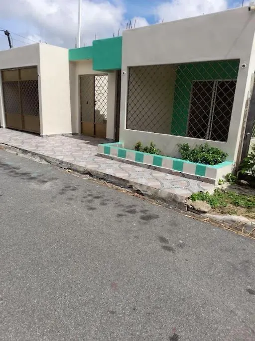 Maison T4, Pres De La Mer 라로마나 펜션